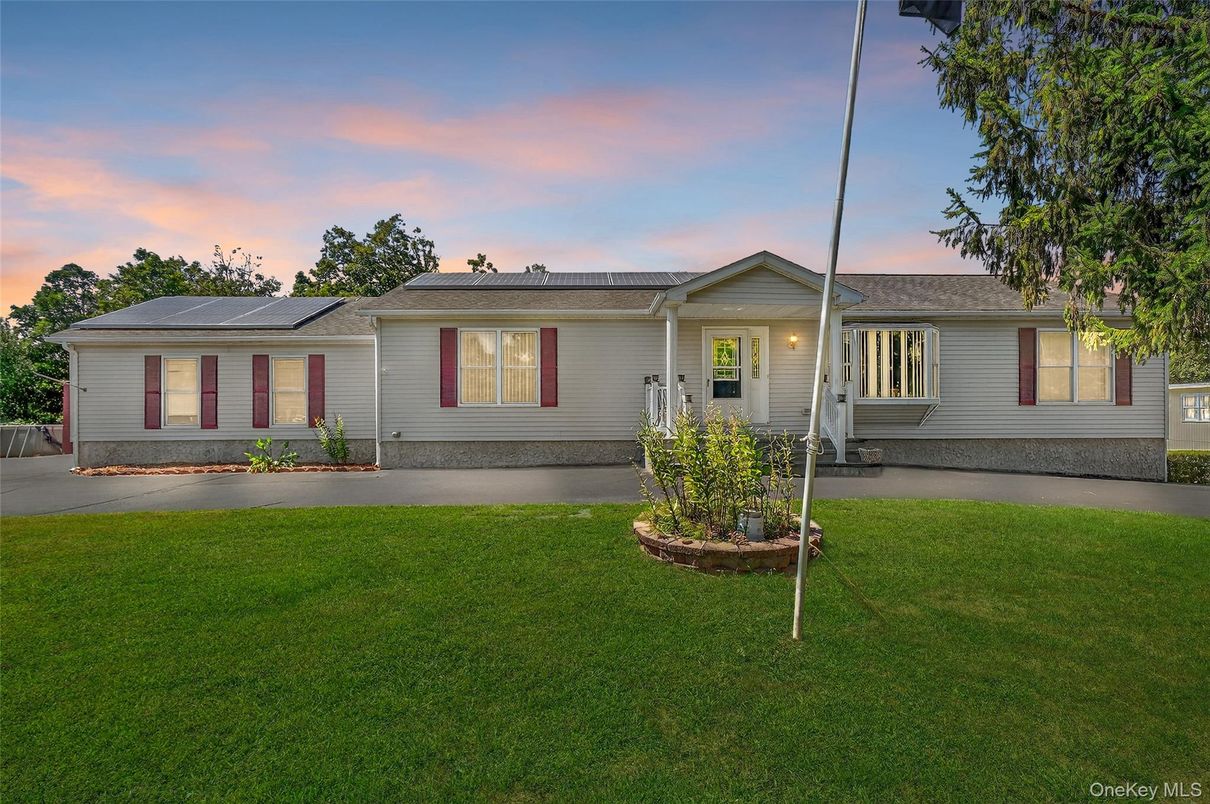 Exterior, Facade, Solar Panels, Ranch