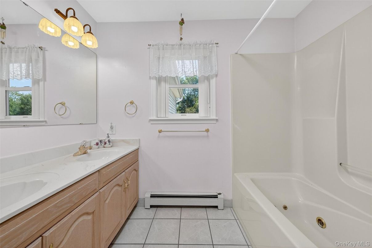 Bathroom, Dual Sink Vanities, Interior