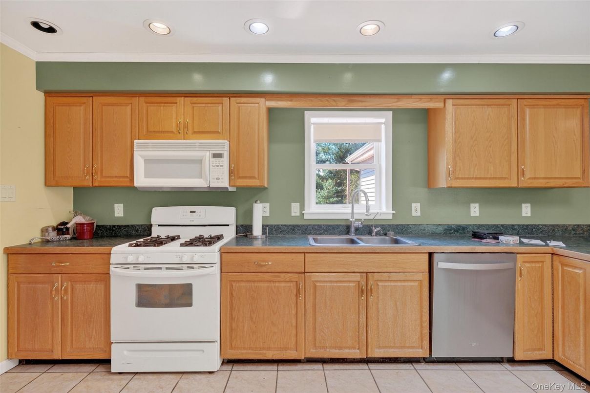 Interior, Kitchen, Recessed Lighting