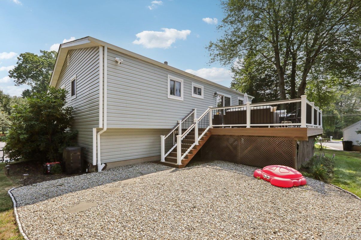 Backyard, Exterior, Hot Tub