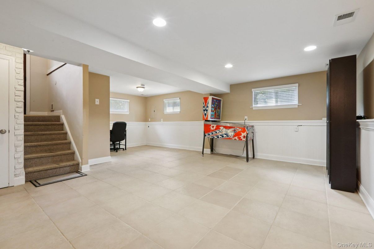 Interior, Recessed Lighting
