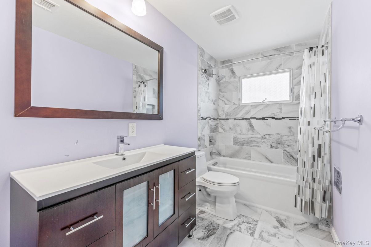 Bathroom, Interior, Marble, Marble Walls