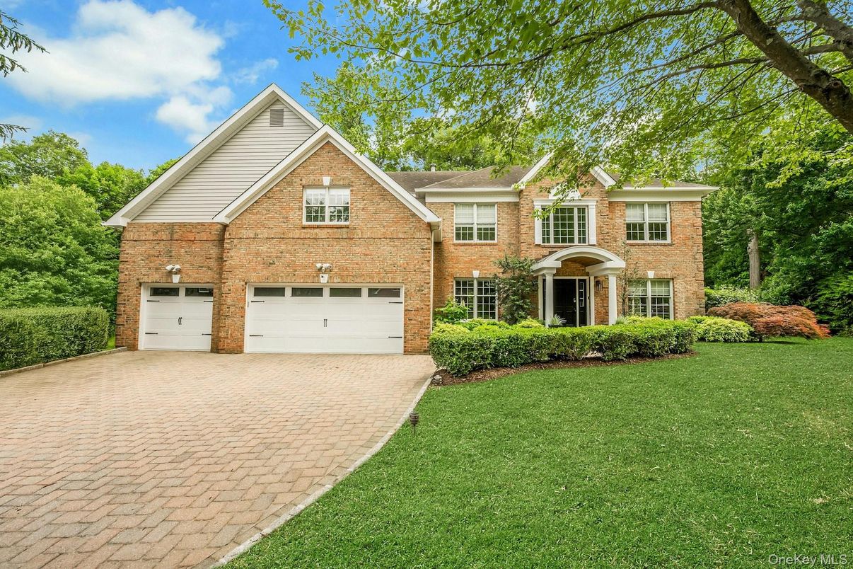 Attached, Exterior, Facade, Brick Facade, Brick Traditional