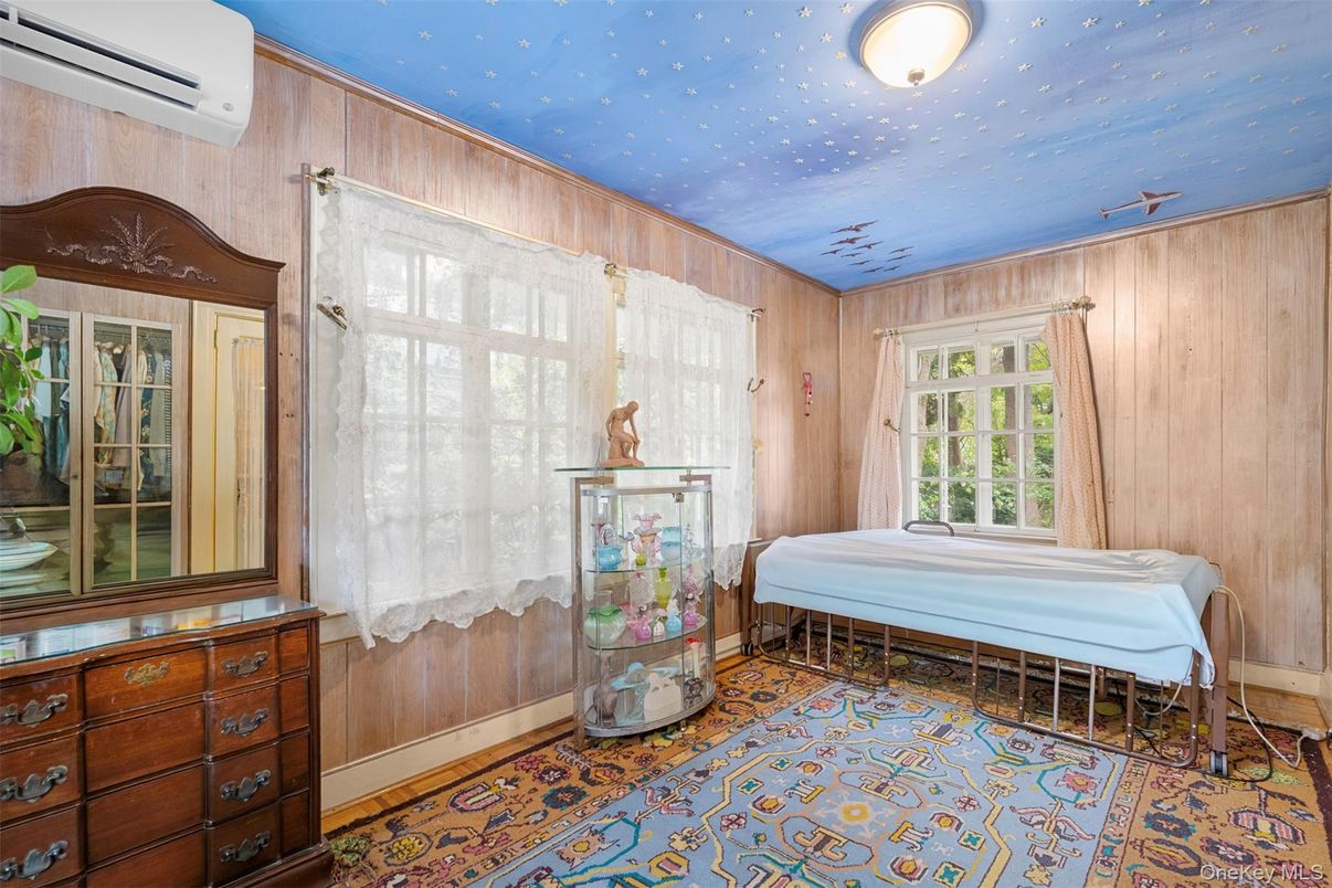 Interior, Wooden Walls