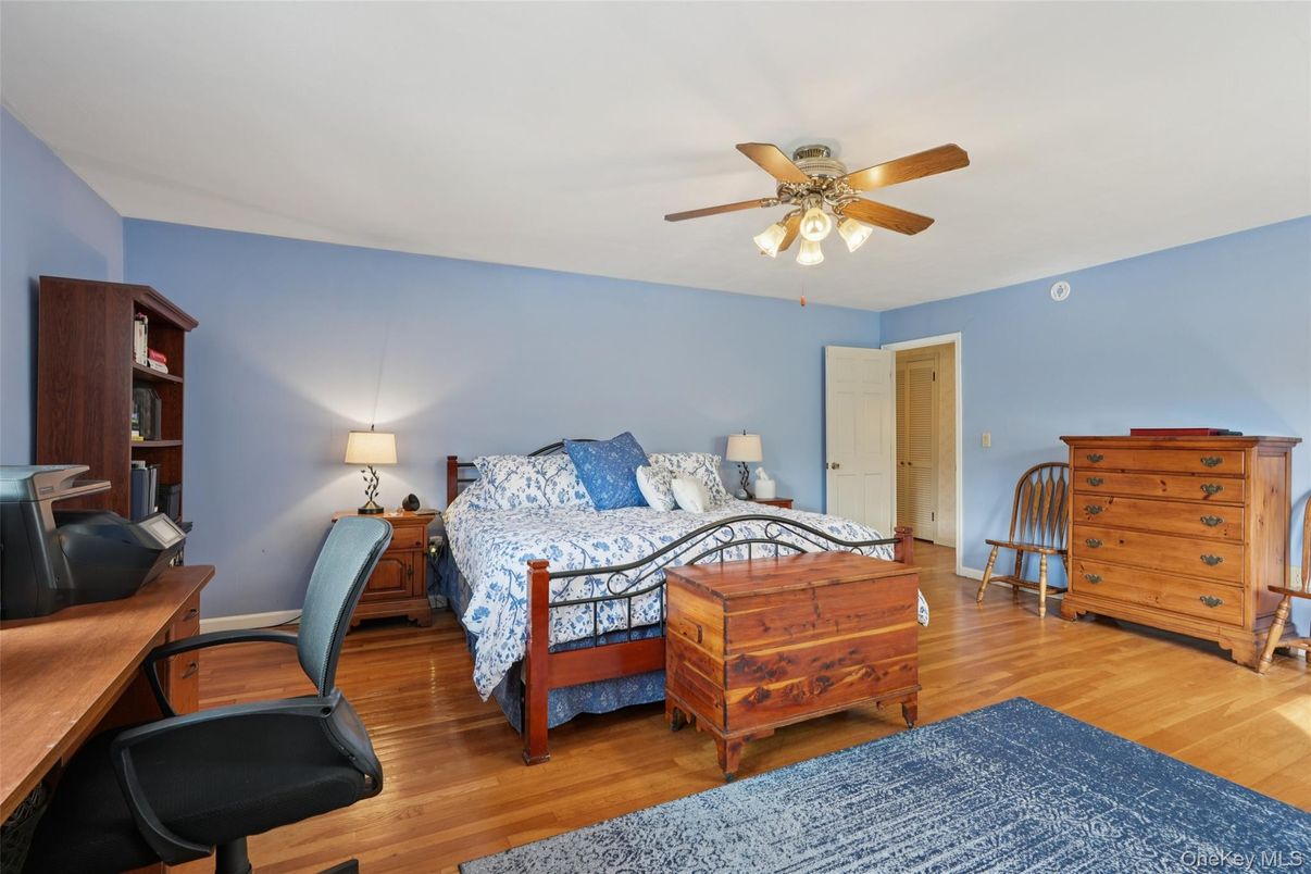 Bedroom, Home Office, Interior, Wood Texture Flooring