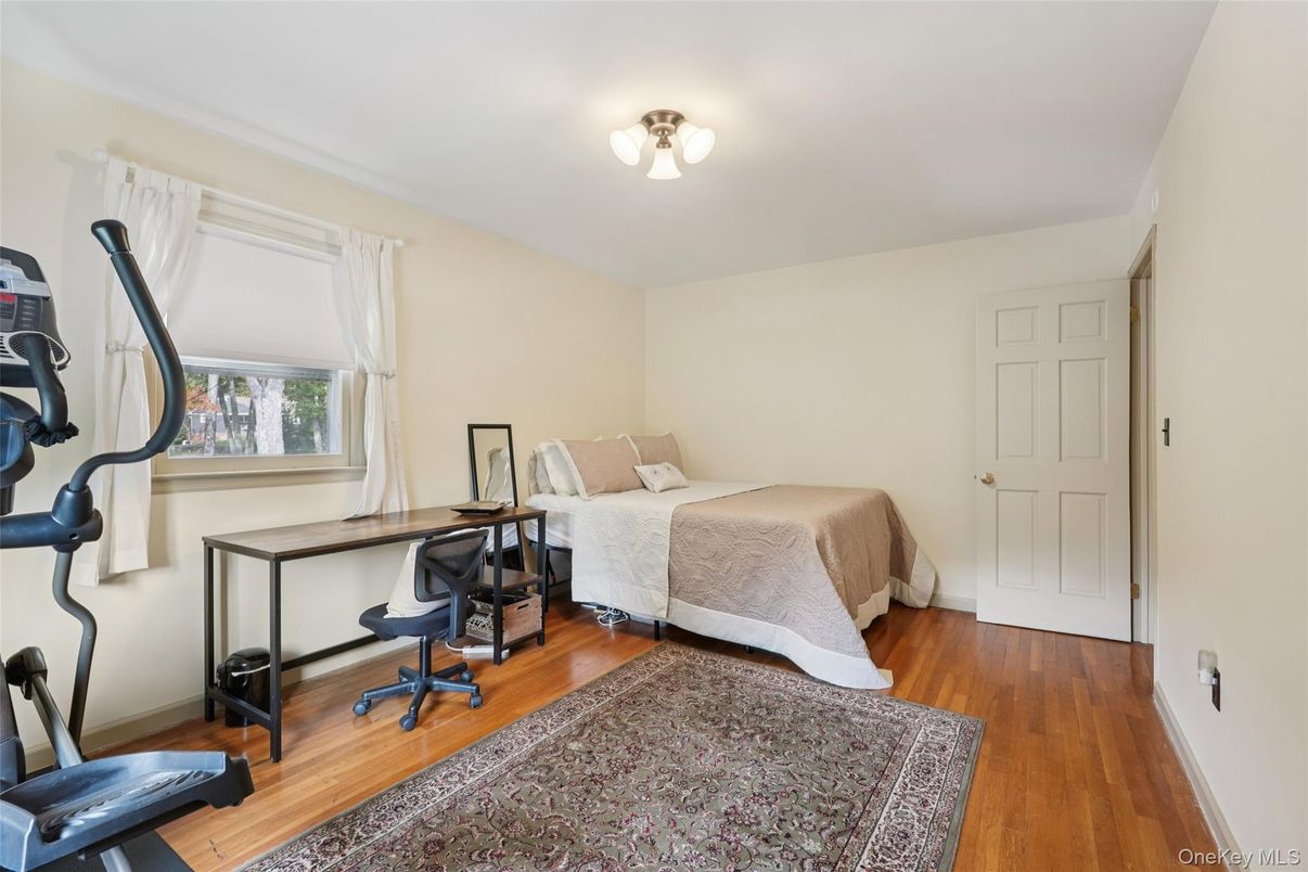 Bedroom, Fitness Equipment, Home Office, Interior, Wood Texture Flooring