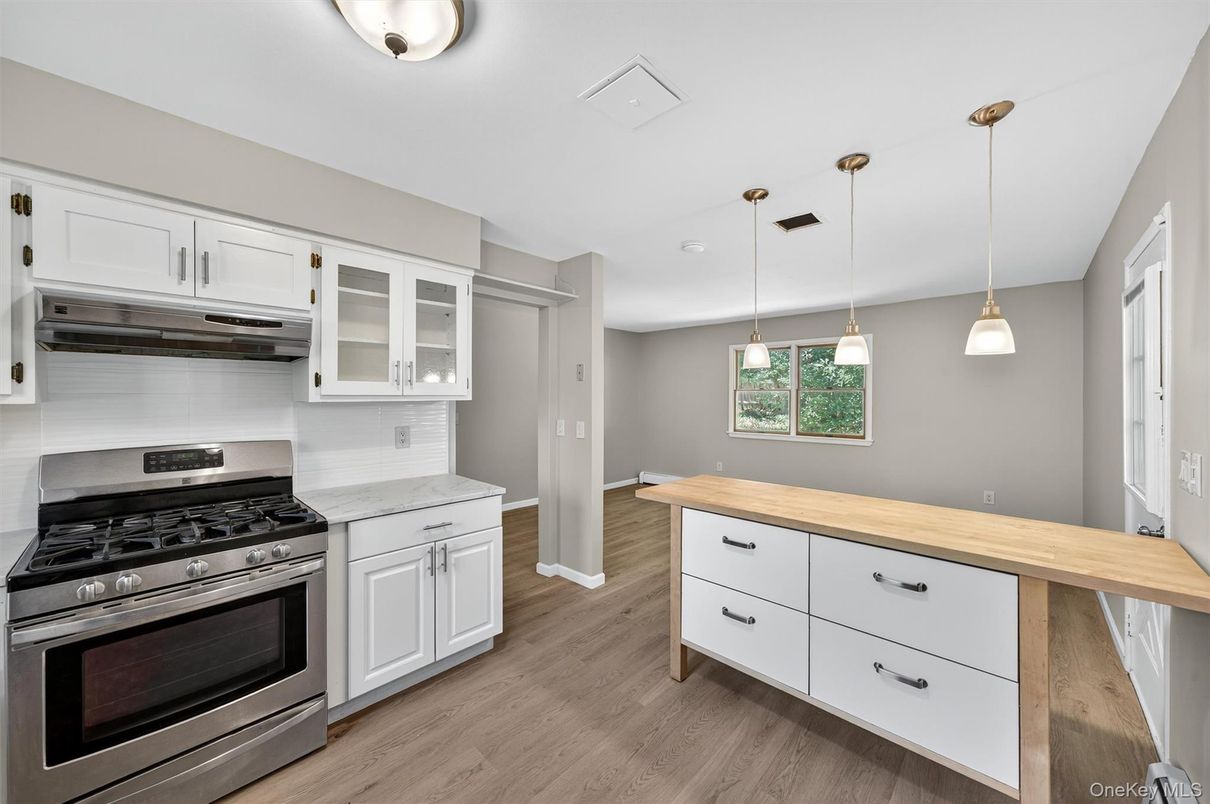 Interior, Kitchen, Pendant Lights, Stainless Steel Appliances, Wood Texture Flooring