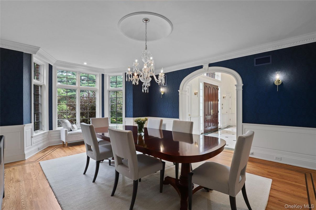 Chandelier, Dining room, Interior, Wood Texture Flooring