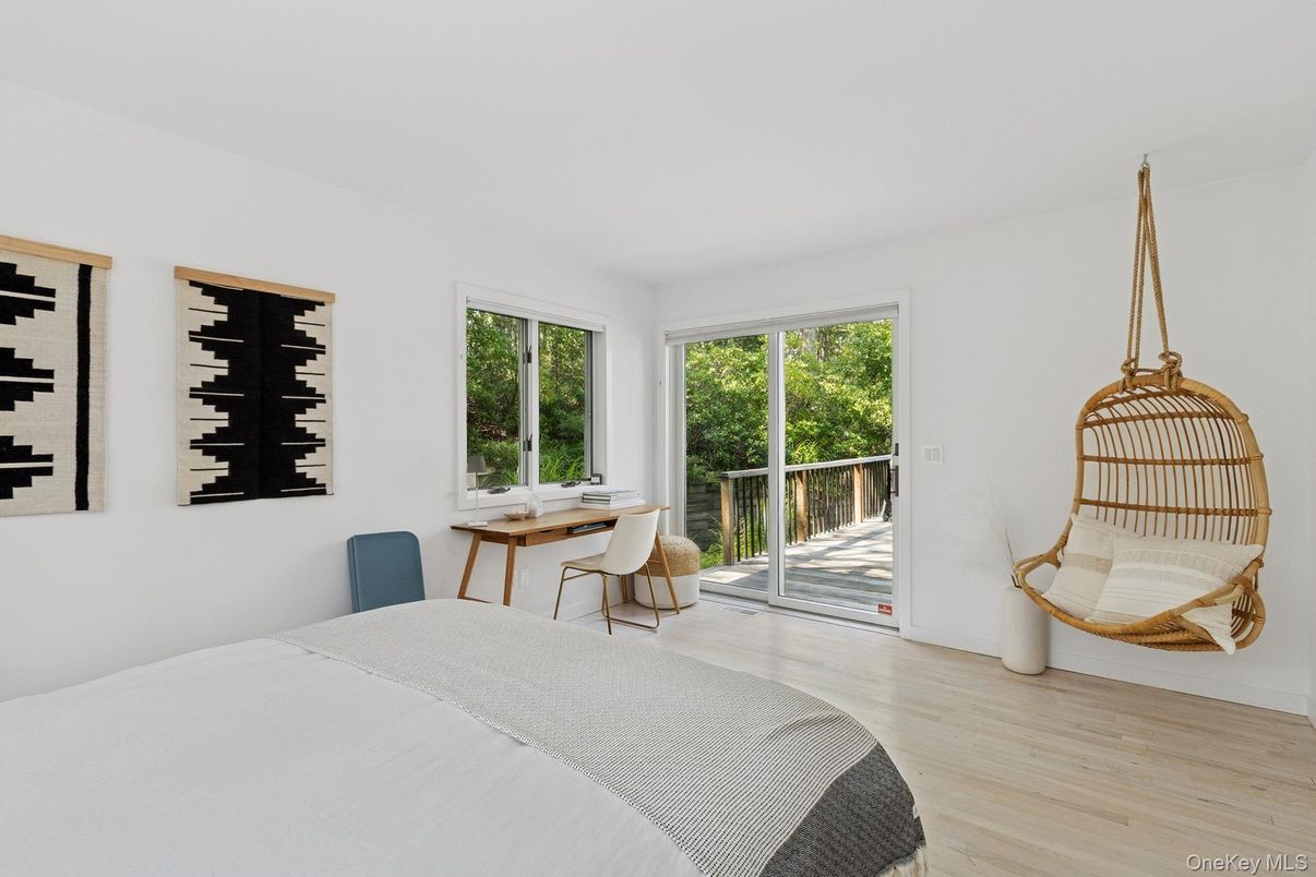 Bedroom, Interior, Pendant Lights, Wood Texture Flooring