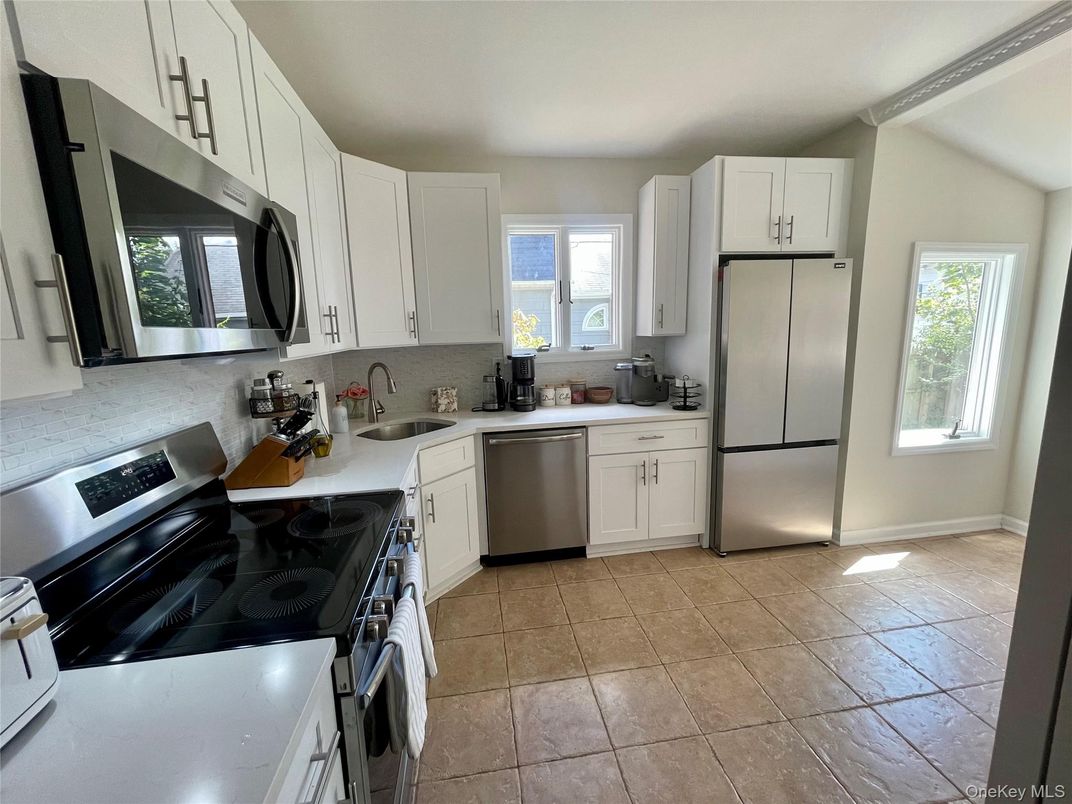 Interior, Kitchen, Stainless Steel Appliances