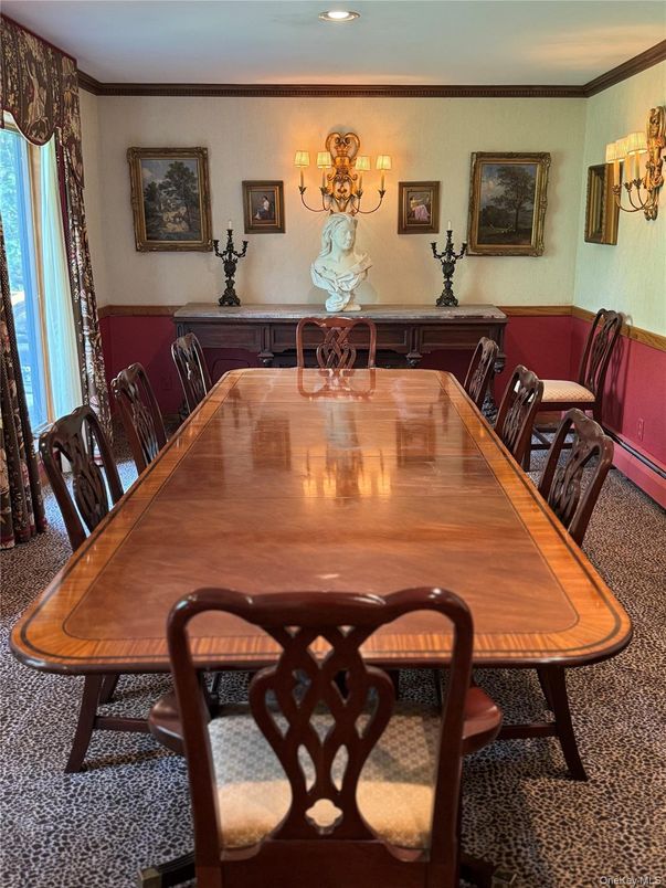 Dining room, Interior, Recessed Lighting