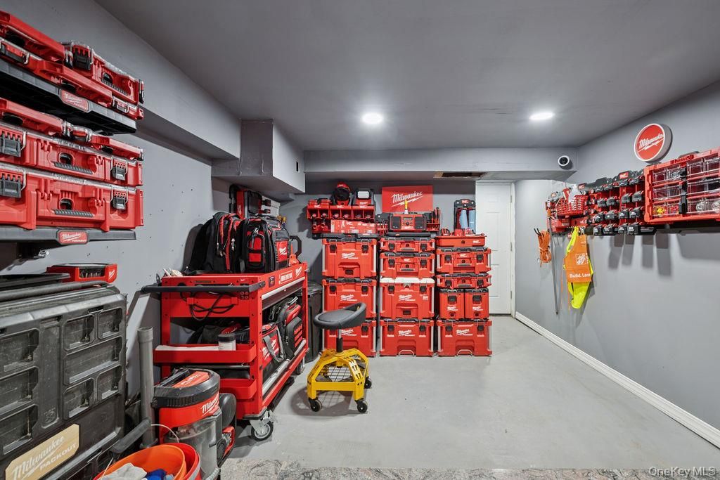 Interior, Recessed Lighting