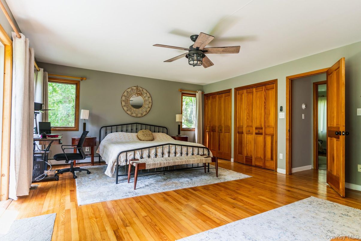 Bedroom, Home Office, Interior, Wood Texture Flooring