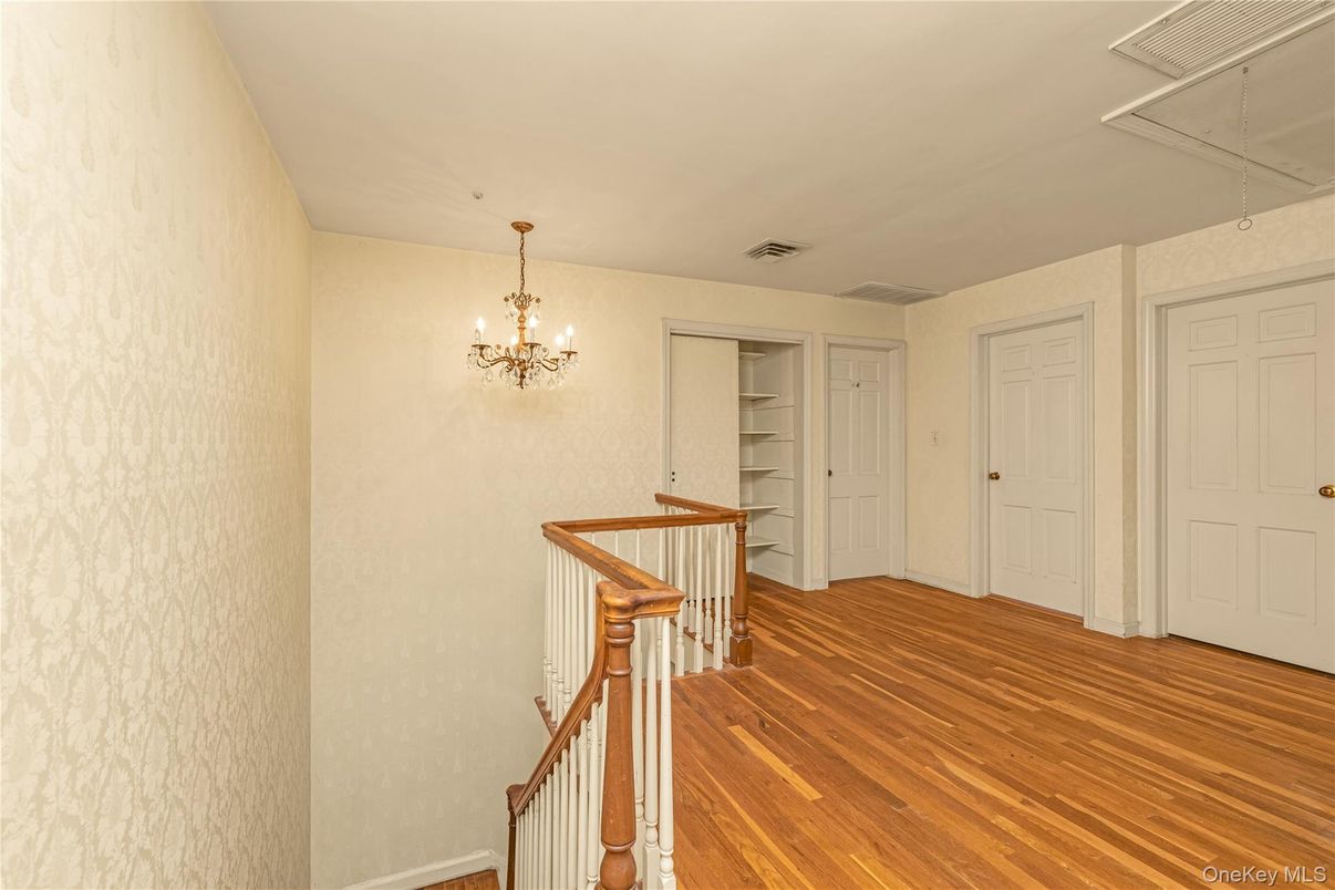 Chandelier, Interior, Wood Texture Flooring