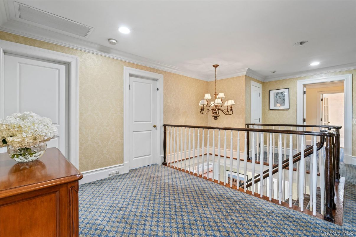 Chandelier, Interior, Recessed Lighting