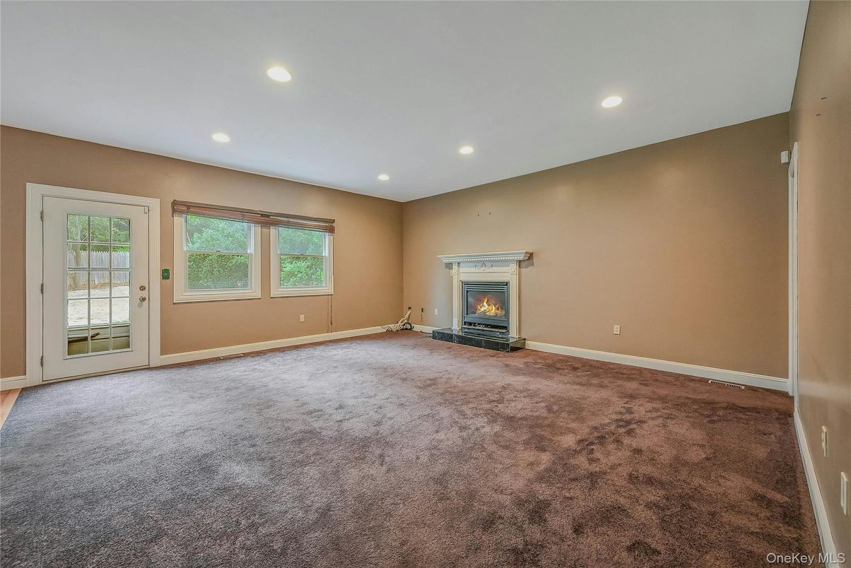 Empty room, Fireplace, Interior, Recessed Lighting