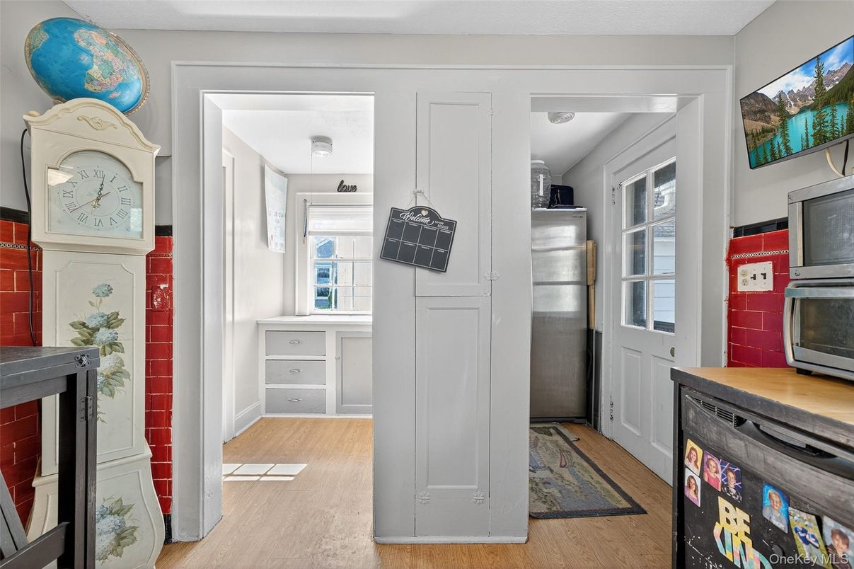Interior, Kitchen, Pendant Lights, Stainless Steel Appliances, Wood Texture Flooring