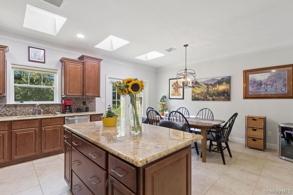 Chandelier, Dining room, Interior, Kitchen, Pendant Lights, Recessed Lighting