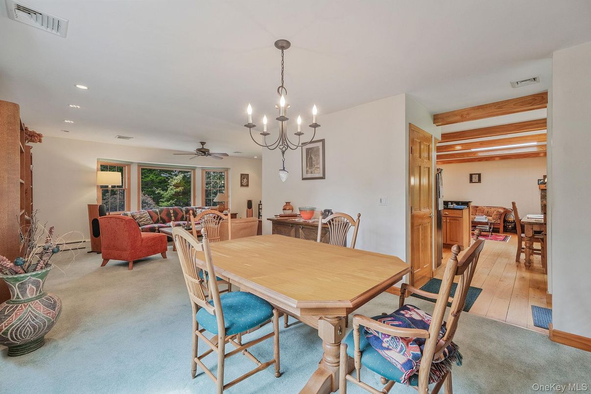 Chandelier, Dining room, Interior, Living room, Recessed Lighting, Wood Texture Flooring