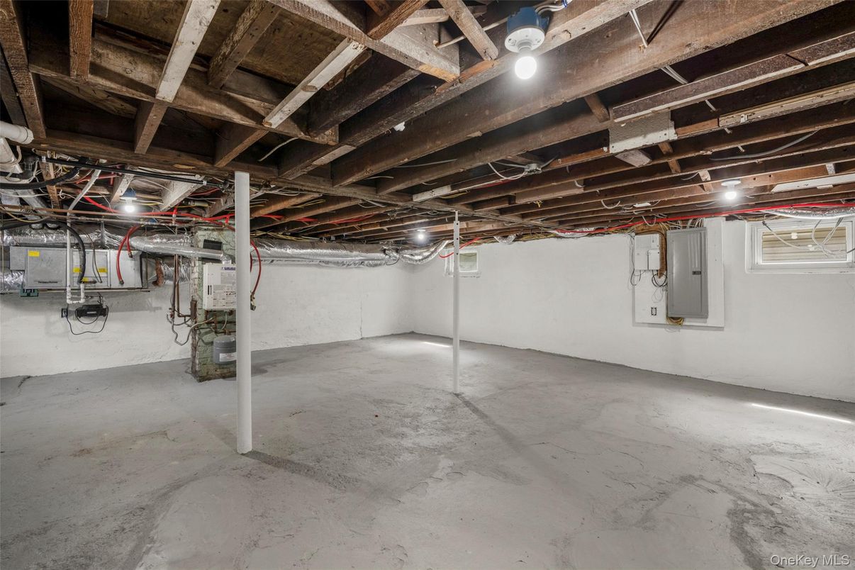 Interior, Wooden Beams