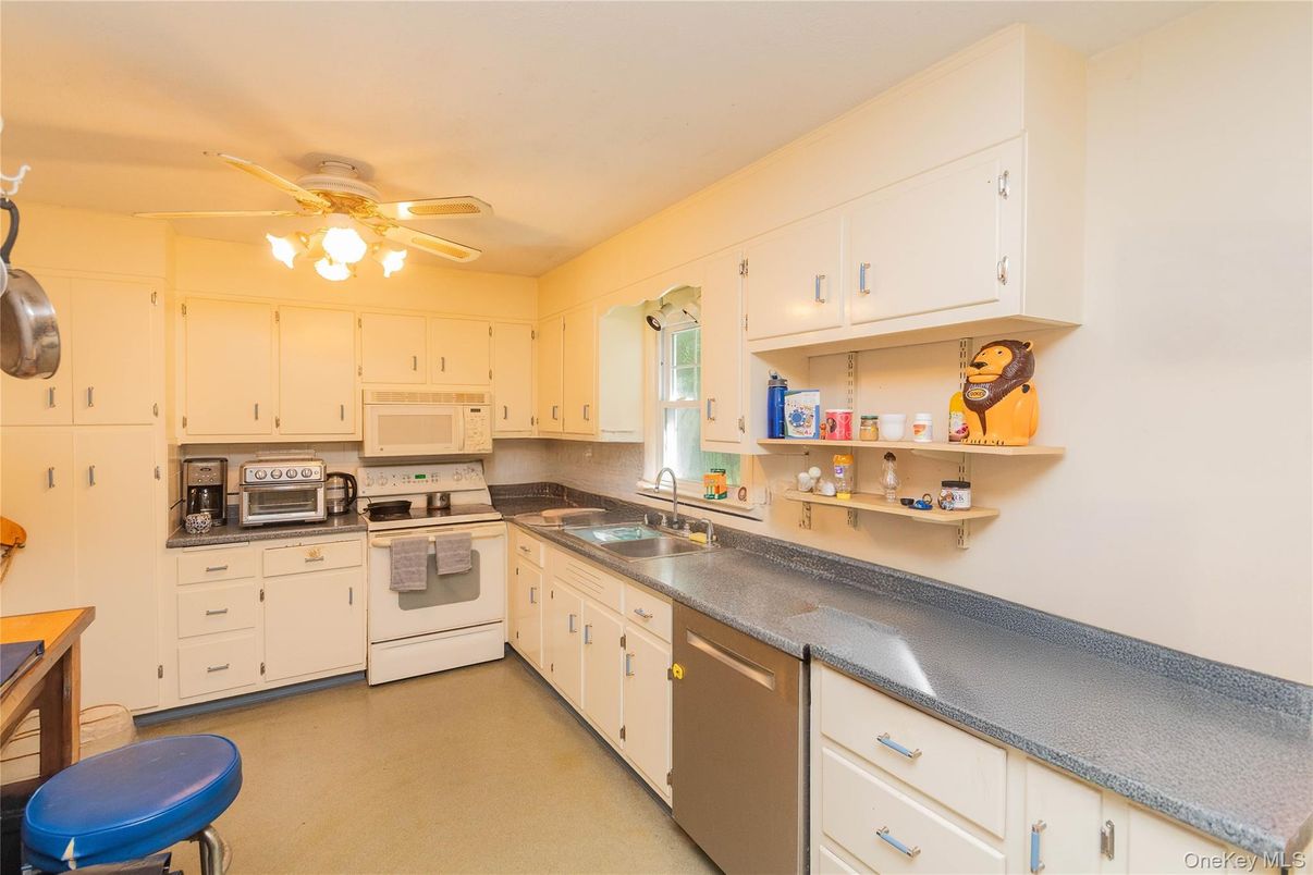 Interior, Kitchen