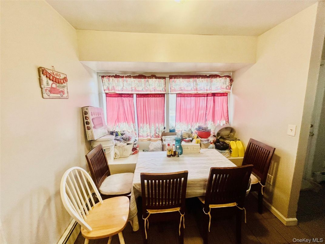 Dining room, Interior