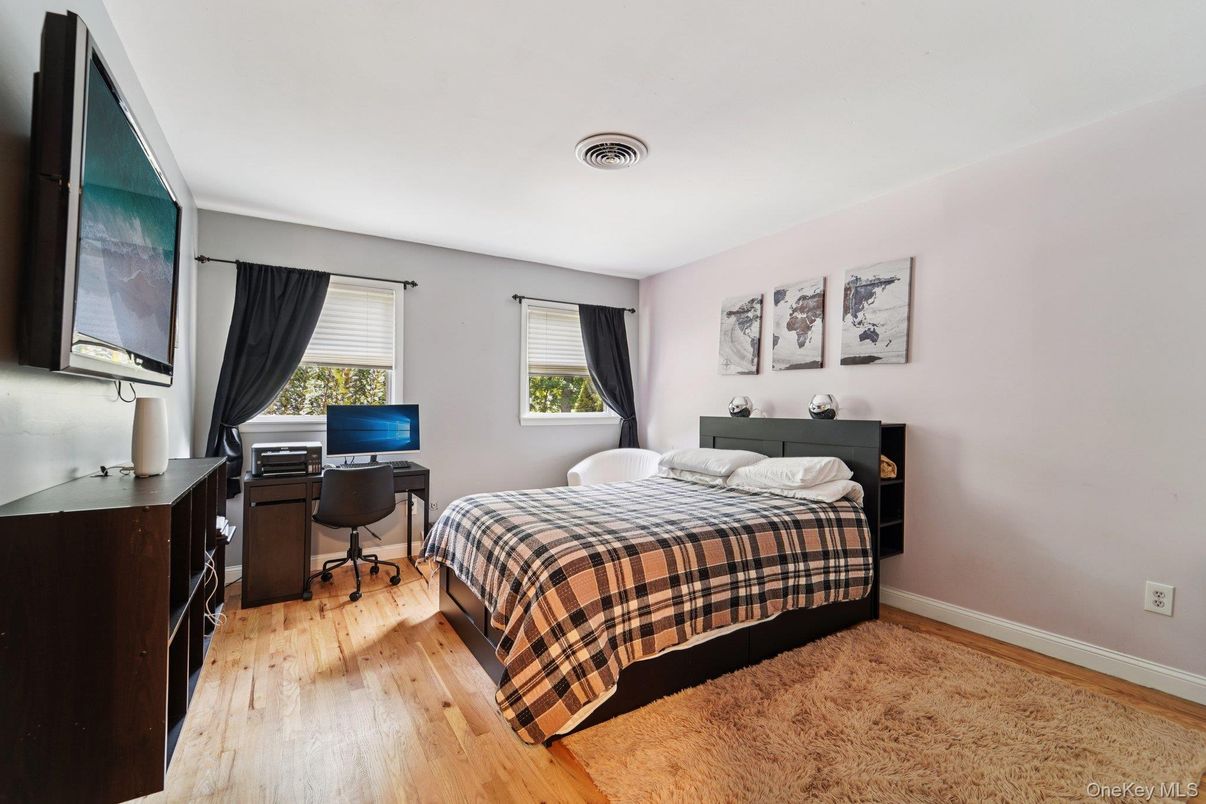 Bedroom, Home Office, Interior, Wood Texture Flooring