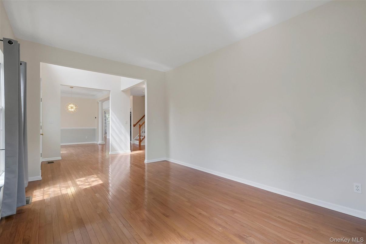 Chandelier, Empty room, Interior, Wood Texture Flooring