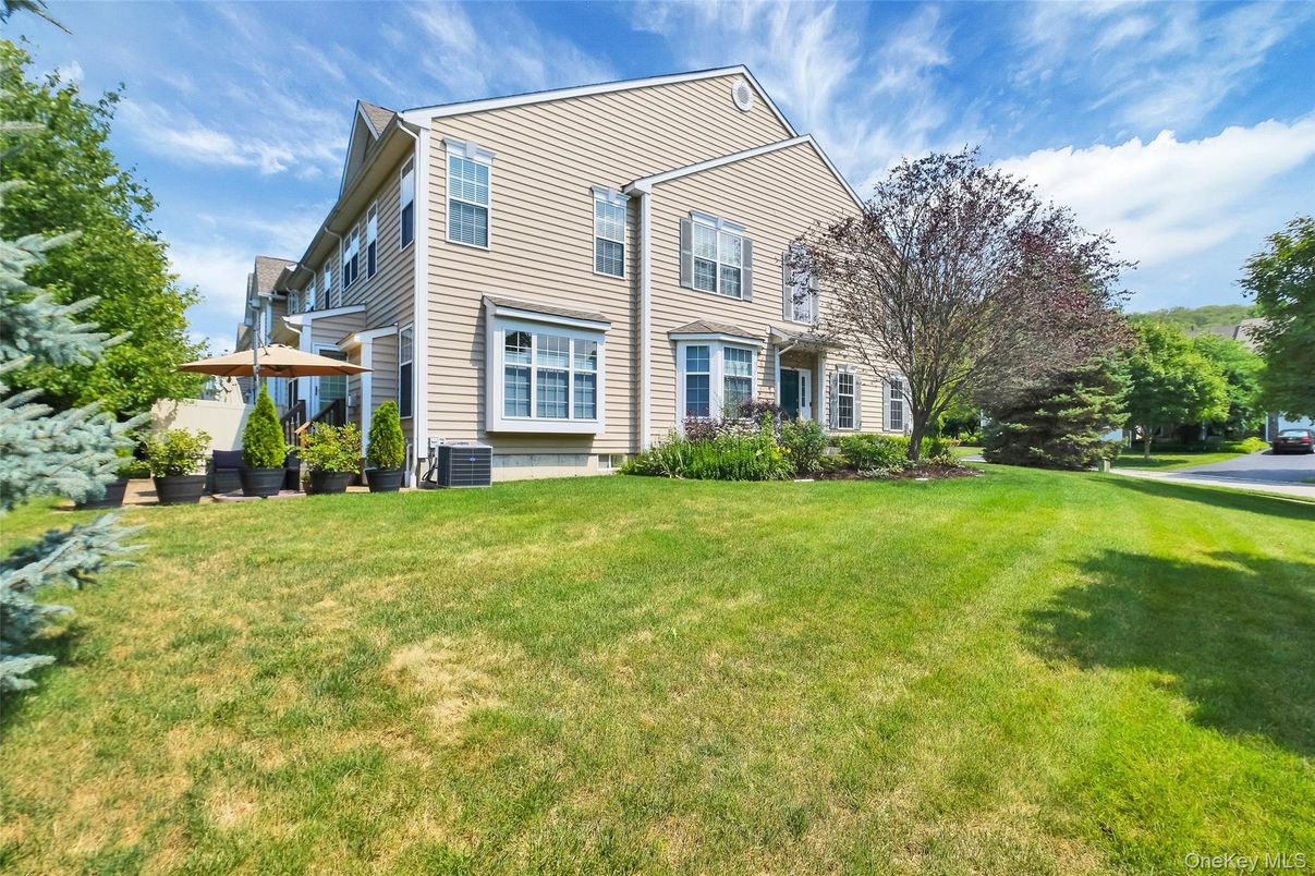 Backyard, Exterior, Facade, Georgian