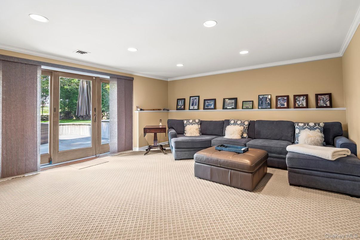 Interior, Living room, Recessed Lighting