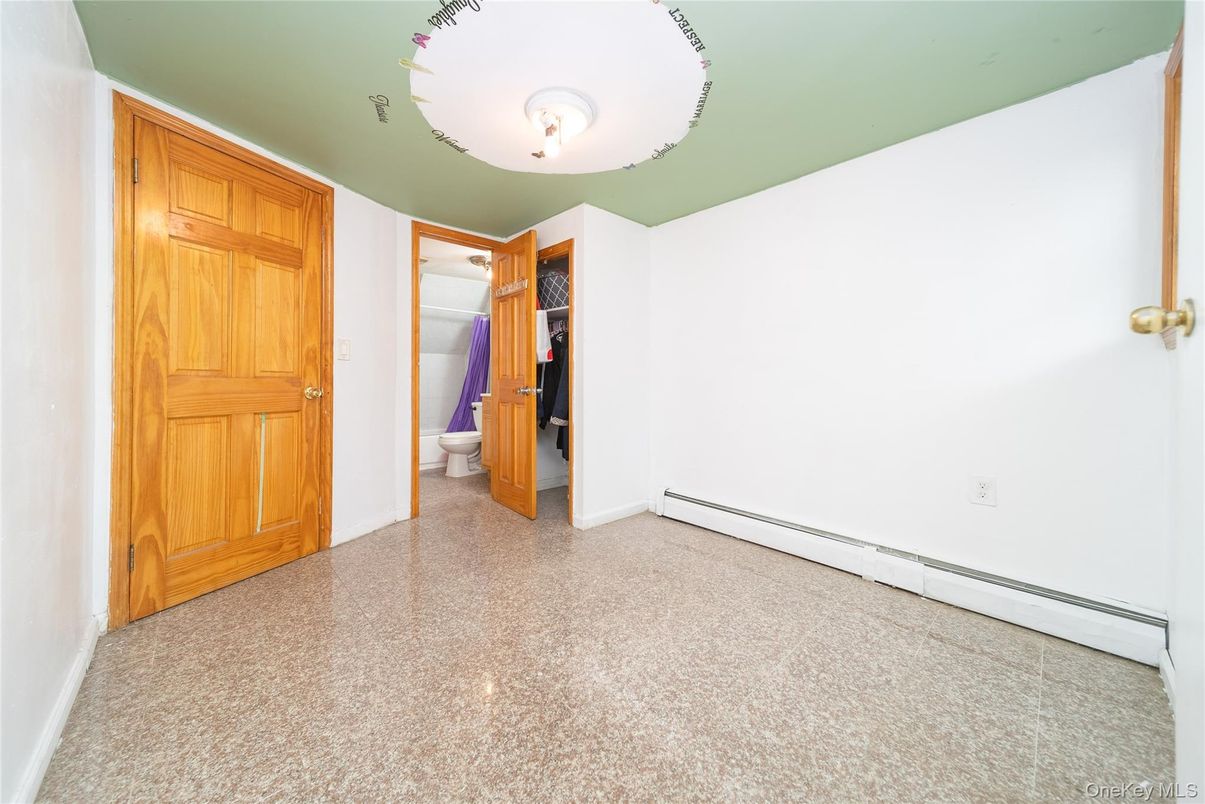 Bathroom, Empty room, Interior