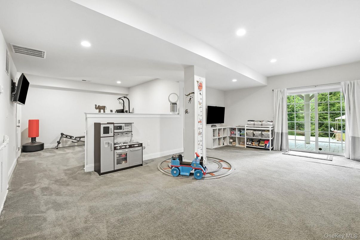 Interior, Recessed Lighting