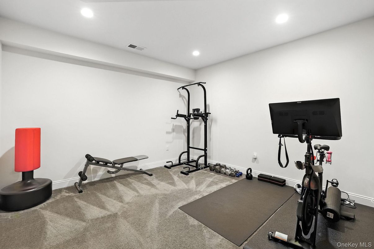 Fitness Equipment, Interior, Recessed Lighting
