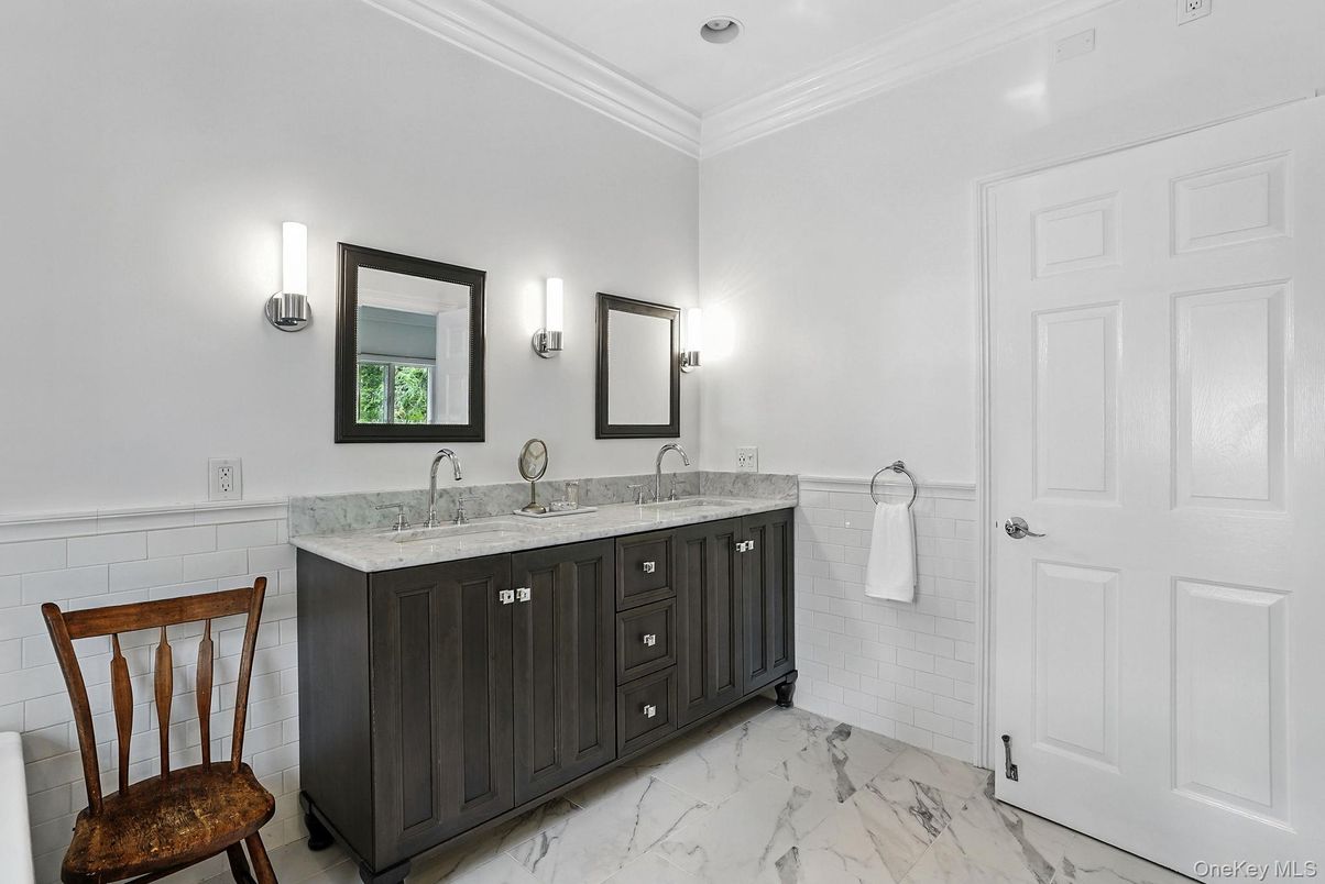 Bathroom, Dual Sink Vanities, Interior, Marble, Recessed Lighting