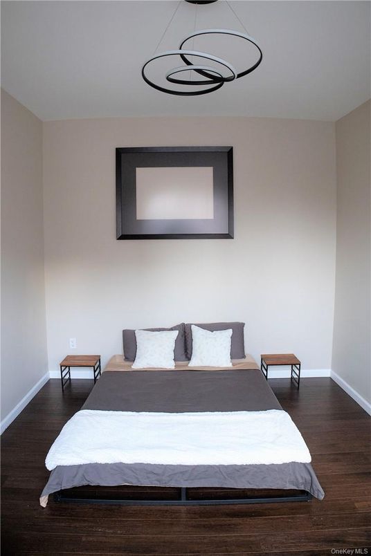 Bedroom, Interior, Pendant Lights, Wood Texture Flooring