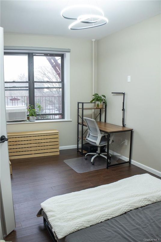 Bedroom, Home Office, Interior, Pendant Lights, Wood Texture Flooring