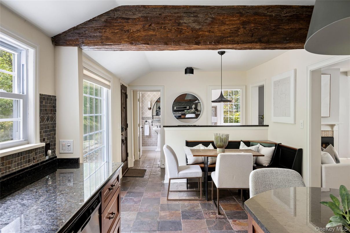 Dining room, Interior, Pendant Lights