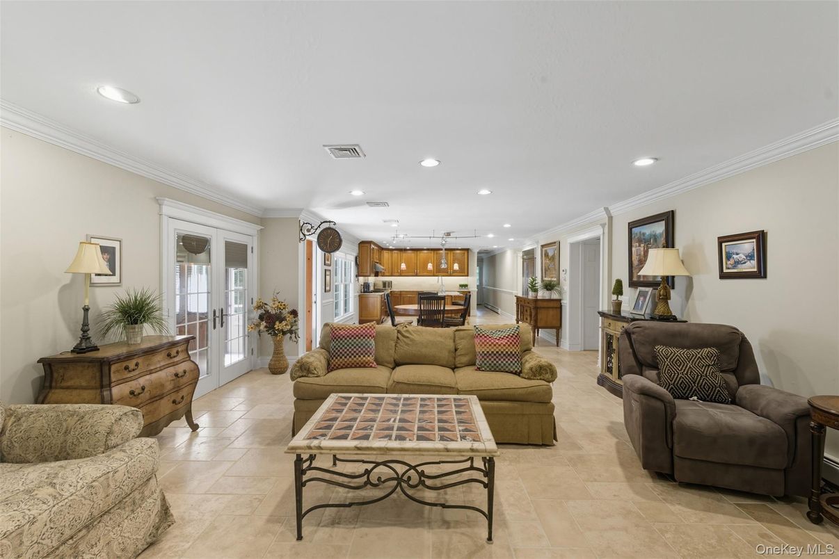 Interior, Kitchen, Living room, Pendant Lights, Recessed Lighting
