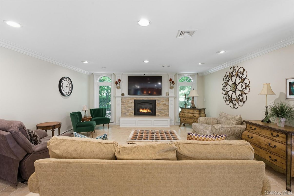 Fireplace, Interior, Living room, Recessed Lighting
