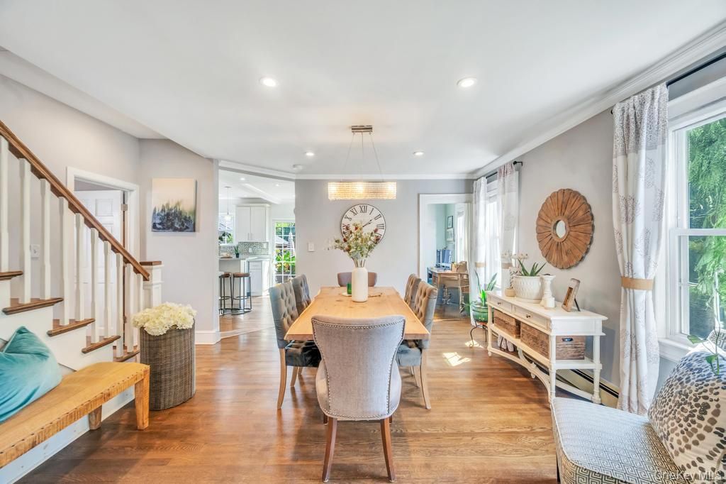 Dining room, Interior, Pendant Lights, Recessed Lighting, Wood Texture Flooring
