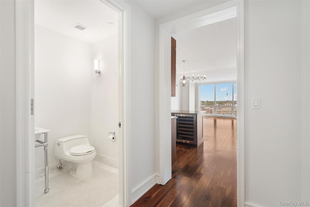 Bathroom, Interior, Pendant Lights, Wood Texture Flooring