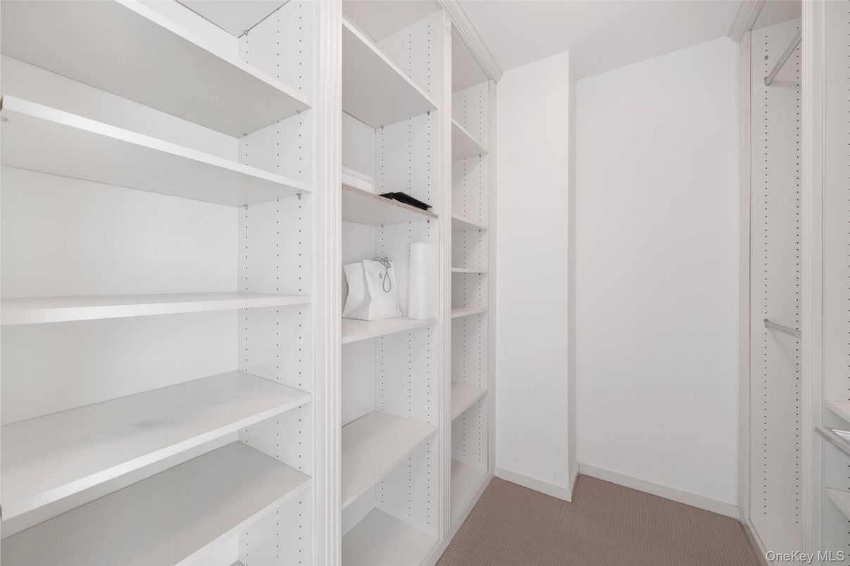 Interior, Walk-in Closets
