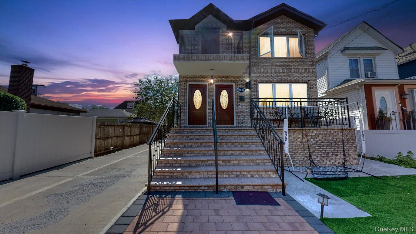 Exterior, Facade, Brick Facade, Modern