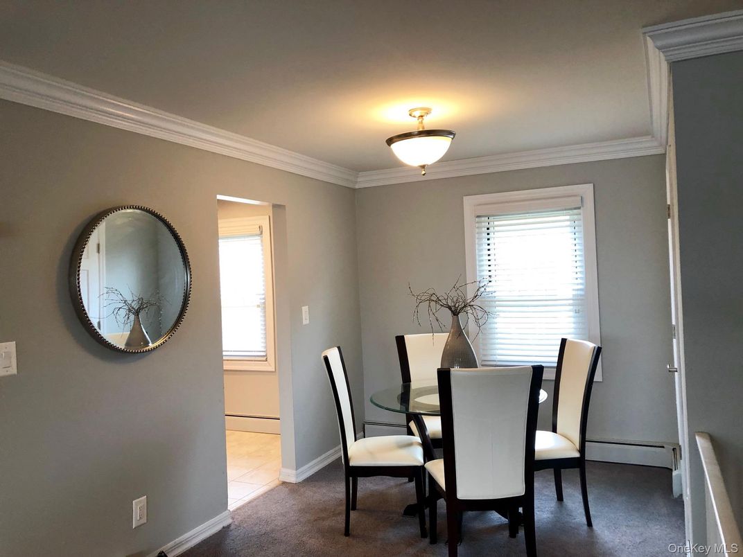 Dining room, Interior