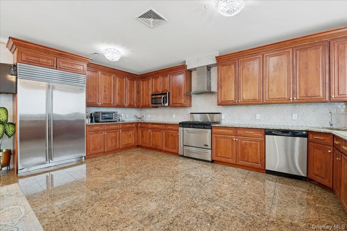 Interior, Kitchen, Stainless Steel Appliances