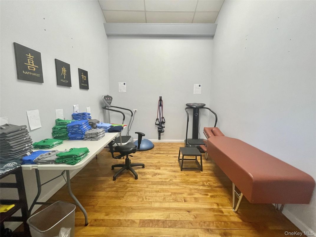 Fitness Equipment, Home Office, Interior, Wood Texture Flooring