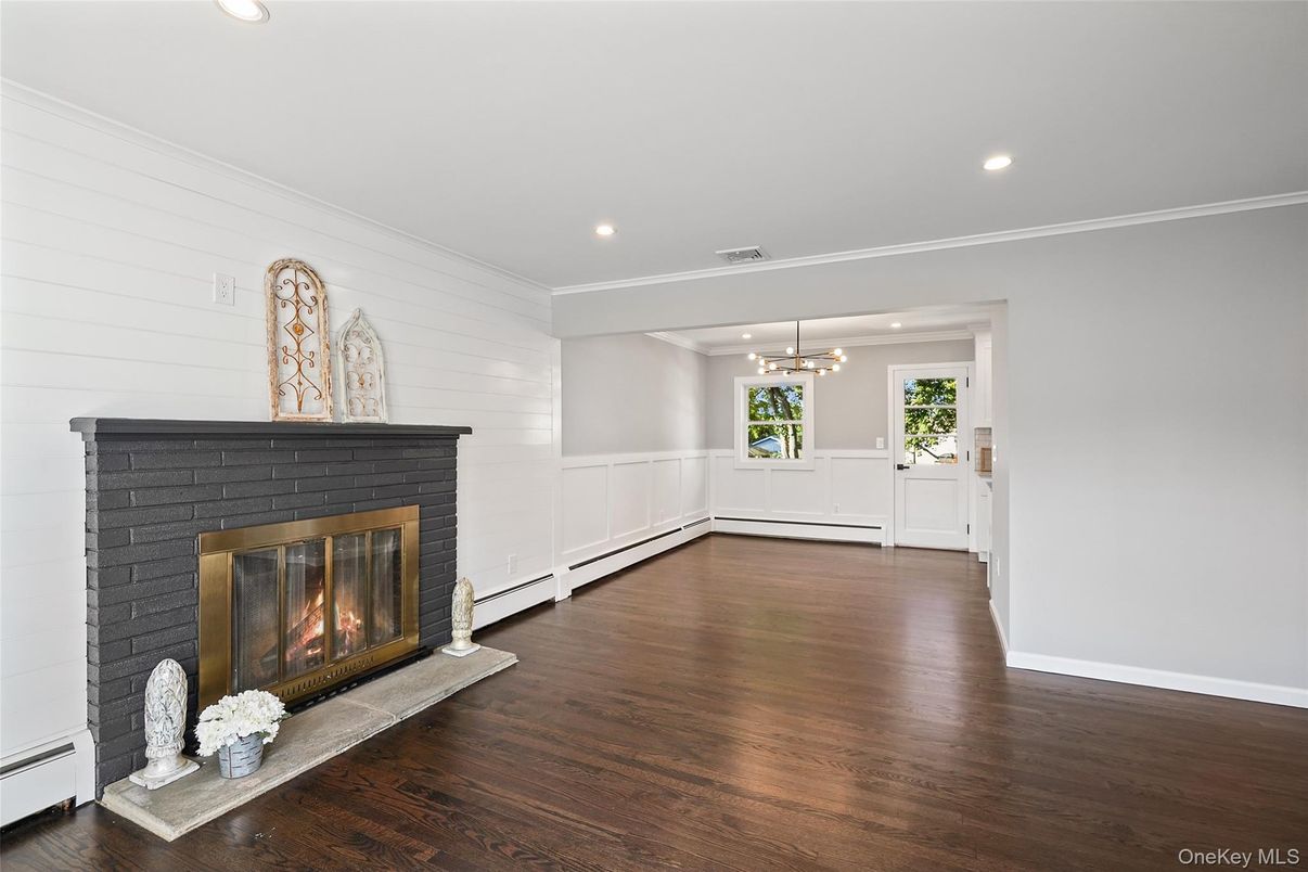 Empty room, Fireplace, Interior, Pendant Lights, Recessed Lighting, Wood Texture Flooring