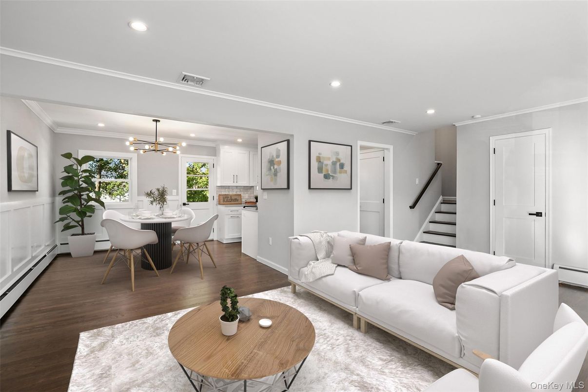 Dining room, Interior, Living room, Pendant Lights, Recessed Lighting, Wood Texture Flooring