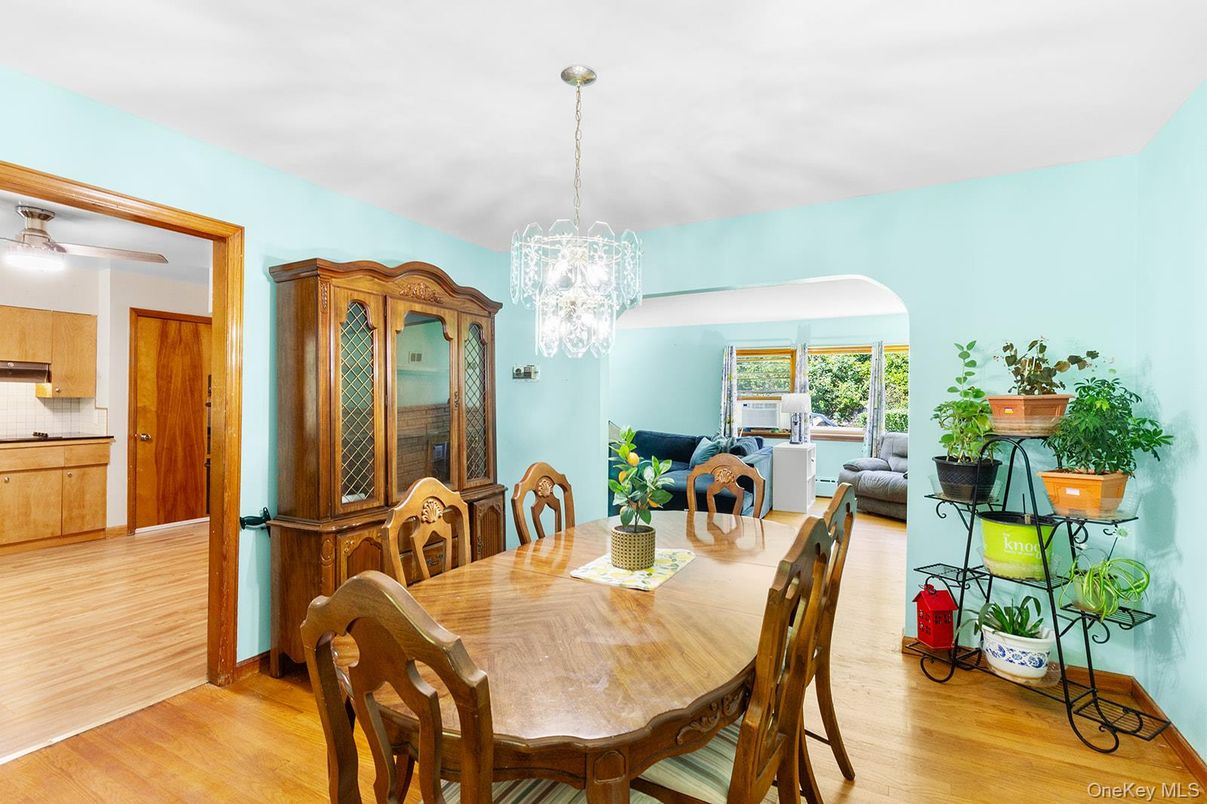 Chandelier, Dining room, Interior, Living room, Wood Texture Flooring
