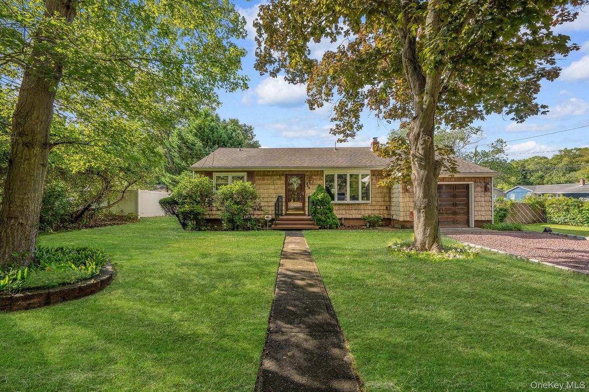 Attached, Backyard, Exterior, Facade, Ranch